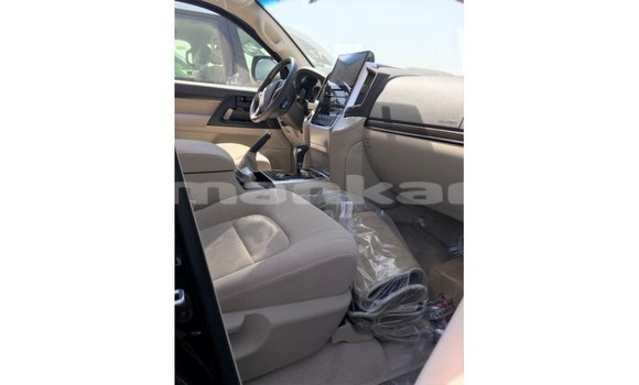 Buy Import Toyota Land Cruiser Black Car in Import - Dubai in Abhasia Buy Import Toyota Land Cruiser Black Car in Import - Dubai in Abhasia