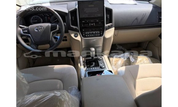 Buy Import Toyota Land Cruiser Black Car in Import - Dubai in Abhasia Buy Import Toyota Land Cruiser Black Car in Import - Dubai in Abhasia