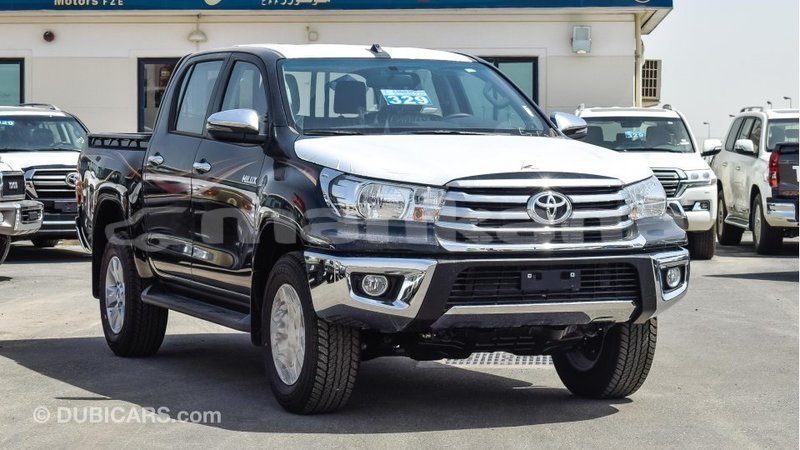 Big with watermark toyota hilux abhasia import dubai 2089