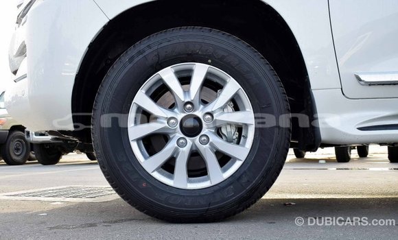 Buy Import Toyota Land Cruiser White Car in Import - Dubai in Abhasia Buy Import Toyota Land Cruiser White Car in Import - Dubai in Abhasia
