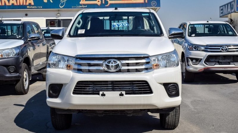 Big with watermark toyota hilux abhasia import dubai 2093
