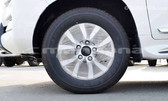 Buy Import Toyota Land Cruiser White Car in Import - Dubai in Abhasia Buy Import Toyota Land Cruiser White Car in Import - Dubai in Abhasia
