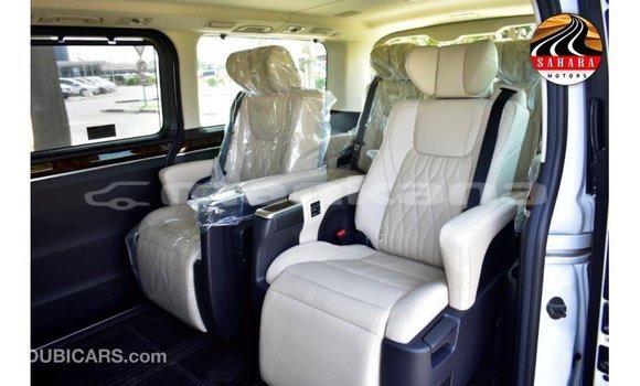 Buy Import Toyota Granvia White Car in Import - Dubai in Abhasia Buy Import Toyota Granvia White Car in Import - Dubai in Abhasia