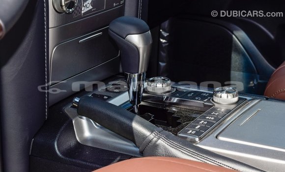 Buy Import Toyota Land Cruiser Black Car in Import - Dubai in Abhasia Buy Import Toyota Land Cruiser Black Car in Import - Dubai in Abhasia