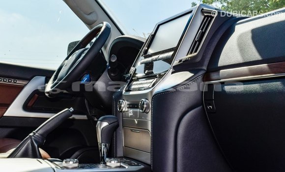 Buy Import Toyota Land Cruiser Black Car in Import - Dubai in Abhasia Buy Import Toyota Land Cruiser Black Car in Import - Dubai in Abhasia