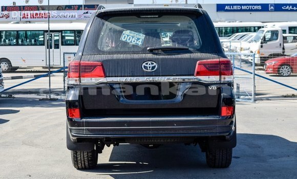 Buy Import Toyota Land Cruiser Black Car in Import - Dubai in Abhasia Buy Import Toyota Land Cruiser Black Car in Import - Dubai in Abhasia