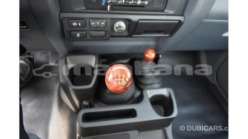 Big with watermark toyota land cruiser abhasia import dubai 2120