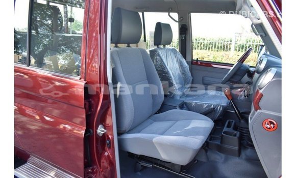 Buy Import Toyota Land Cruiser Red Car in Import - Dubai in Abhasia Buy Import Toyota Land Cruiser Red Car in Import - Dubai in Abhasia