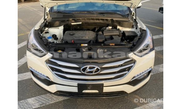 Buy Import Hyundai Santa Fe White Car in Import - Dubai in Abhasia Buy Import Hyundai Santa Fe White Car in Import - Dubai in Abhasia