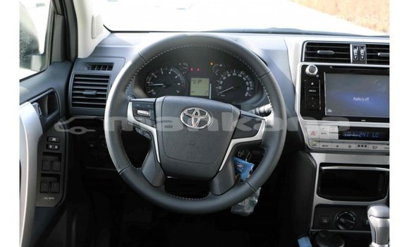 Buy Import Toyota Prado White Car in Import - Dubai in Abhasia Buy Import Toyota Prado White Car in Import - Dubai in Abhasia