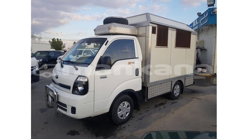 Big with watermark kia carens abhasia import dubai 2128