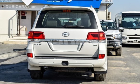 Buy Import Toyota Land Cruiser White Car in Import - Dubai in Abhasia Buy Import Toyota Land Cruiser White Car in Import - Dubai in Abhasia