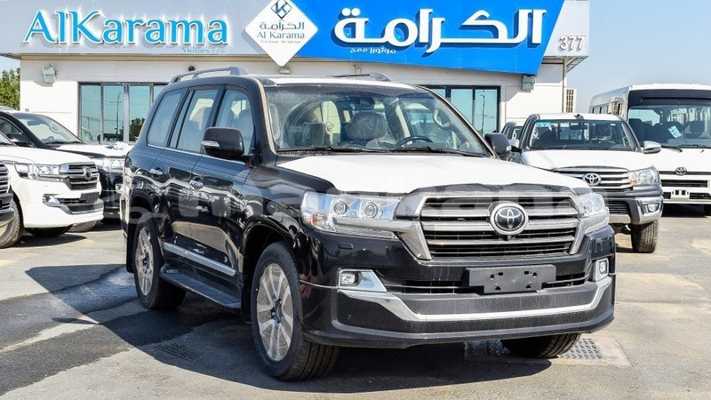 Big with watermark toyota land cruiser abhasia import dubai 2135