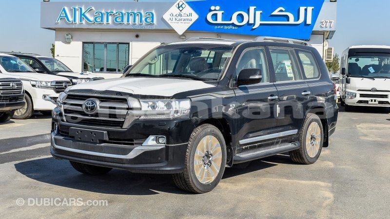 Big with watermark toyota land cruiser abhasia import dubai 2135