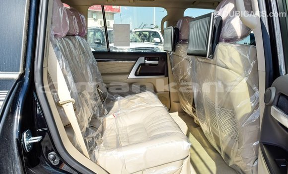 Buy Import Toyota Land Cruiser Black Car in Import - Dubai in Abhasia Buy Import Toyota Land Cruiser Black Car in Import - Dubai in Abhasia