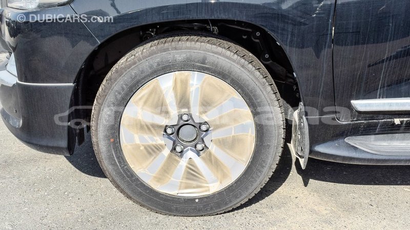 Big with watermark toyota land cruiser abhasia import dubai 2135