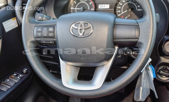 Buy Import Toyota Hilux White Car in Import - Dubai in Abhasia Buy Import Toyota Hilux White Car in Import - Dubai in Abhasia