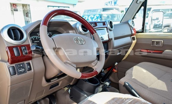 Buy Import Toyota Land Cruiser Beige Car in Import - Dubai in Abhasia Buy Import Toyota Land Cruiser Beige Car in Import - Dubai in Abhasia