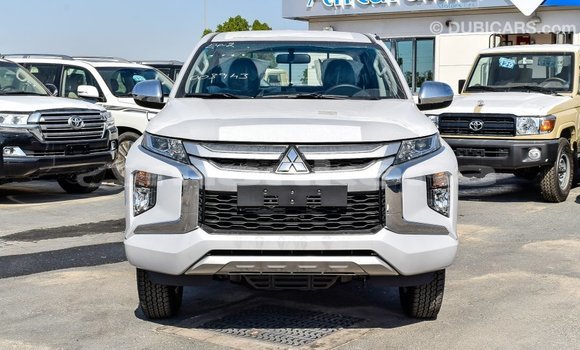 Buy Import Mitsubishi L200 White Car in Import - Dubai in Abhasia Buy Import Mitsubishi L200 White Car in Import - Dubai in Abhasia