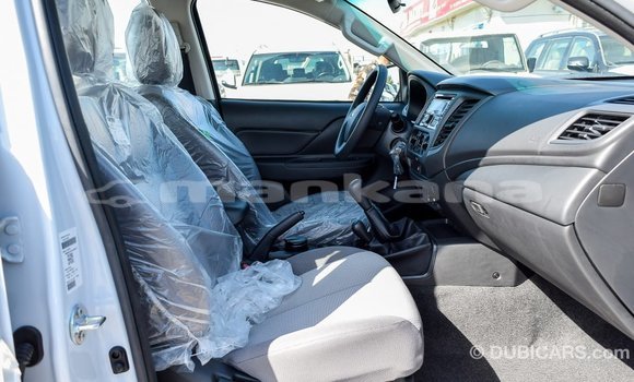 Buy Import Mitsubishi L200 White Car in Import - Dubai in Abhasia Buy Import Mitsubishi L200 White Car in Import - Dubai in Abhasia