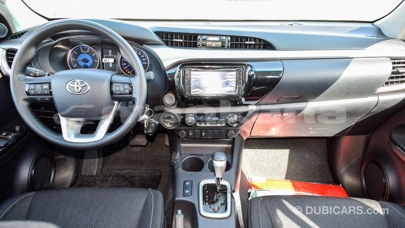 Big with watermark toyota hilux abhasia import dubai 2140