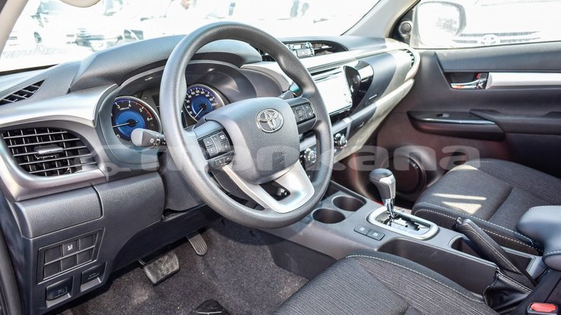 Big with watermark toyota hilux abhasia import dubai 2140