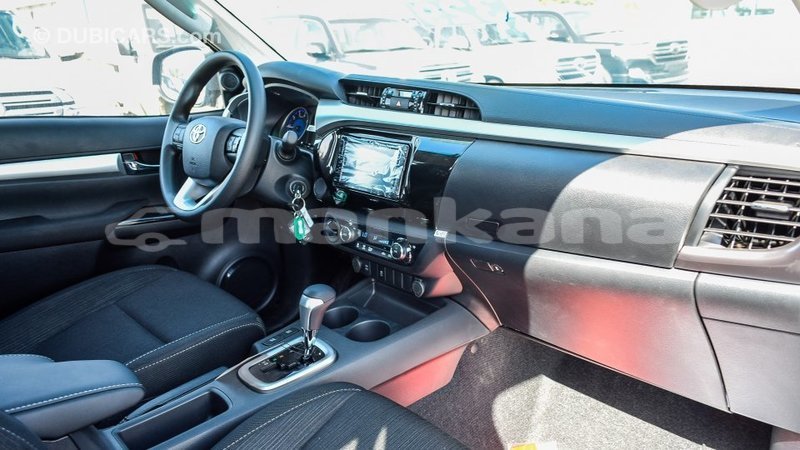 Big with watermark toyota hilux abhasia import dubai 2141