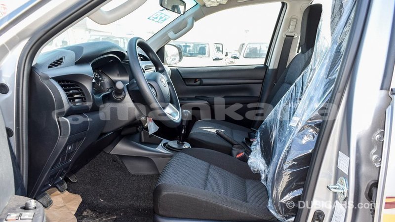 Big with watermark toyota hilux abhasia import dubai 2142