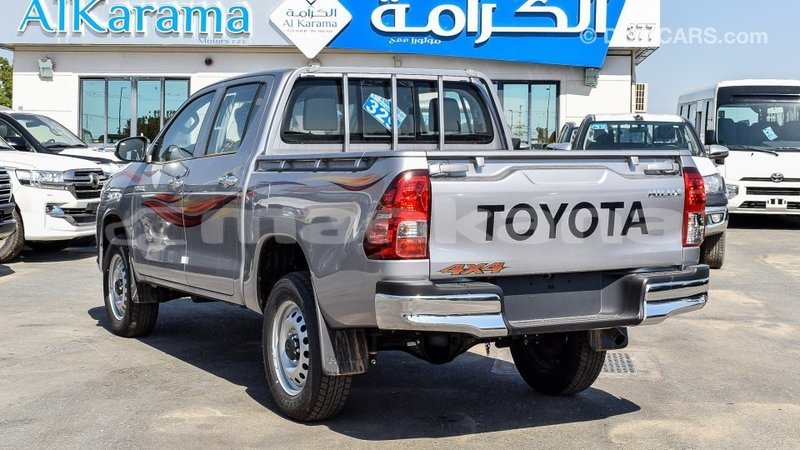 Big with watermark toyota hilux abhasia import dubai 2142