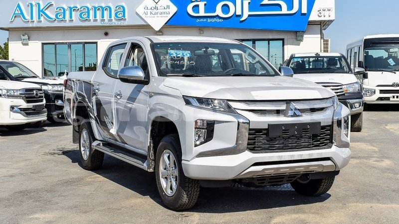 Big with watermark mitsubishi l200 abhasia import dubai 2143