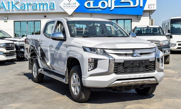 Buy Import Mitsubishi L200 White Car in Import - Dubai in Abhasia Buy Import Mitsubishi L200 White Car in Import - Dubai in Abhasia