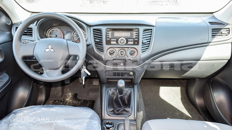 Big with watermark mitsubishi l200 abhasia import dubai 2143