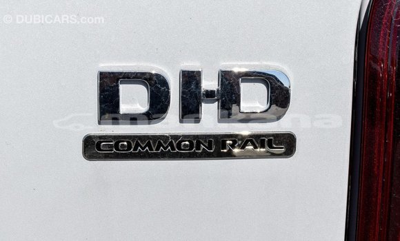 Buy Import Mitsubishi L200 White Car in Import - Dubai in Abhasia Buy Import Mitsubishi L200 White Car in Import - Dubai in Abhasia