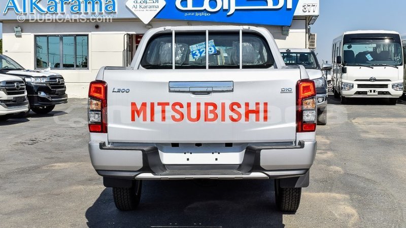 Big with watermark mitsubishi l200 abhasia import dubai 2143