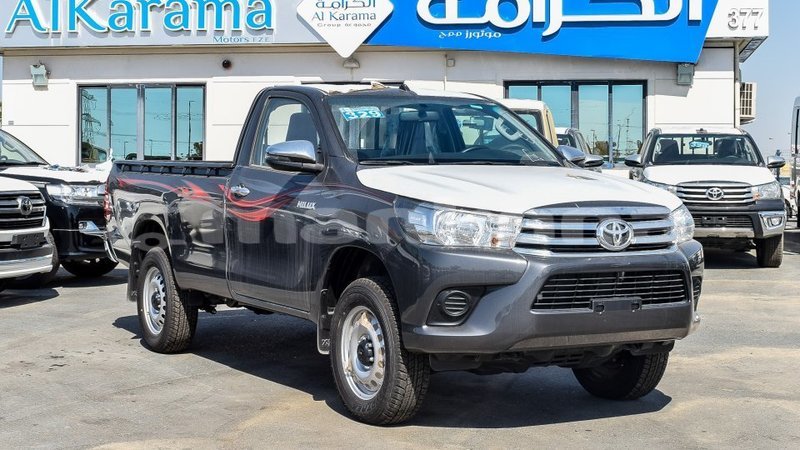 Big with watermark toyota hilux abhasia import dubai 2144