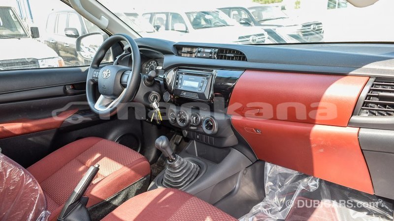 Big with watermark toyota hilux abhasia import dubai 2144