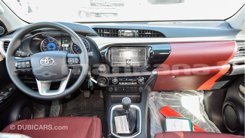 Big with watermark toyota hilux abhasia import dubai 2145