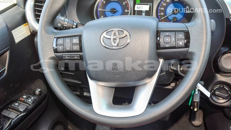 Big with watermark toyota hilux abhasia import dubai 2145