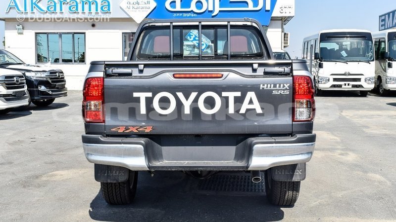 Big with watermark toyota hilux abhasia import dubai 2145