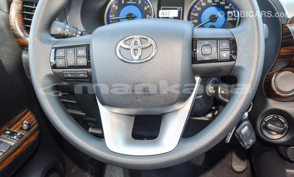 Buy Import Toyota Hilux White Car in Import - Dubai in Abhasia Buy Import Toyota Hilux White Car in Import - Dubai in Abhasia