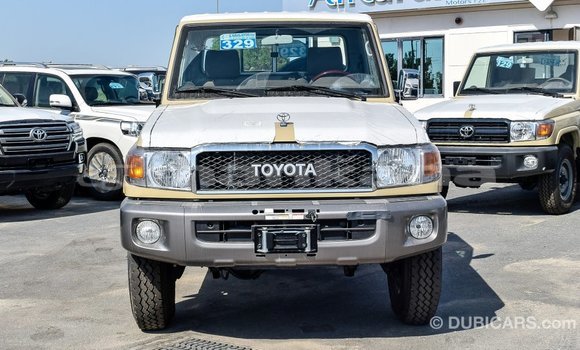 Buy Import Toyota Land Cruiser Beige Car in Import - Dubai in Abhasia Buy Import Toyota Land Cruiser Beige Car in Import - Dubai in Abhasia