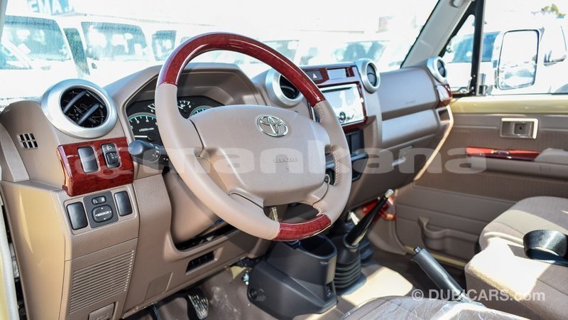 Big with watermark toyota land cruiser abhasia import dubai 2148