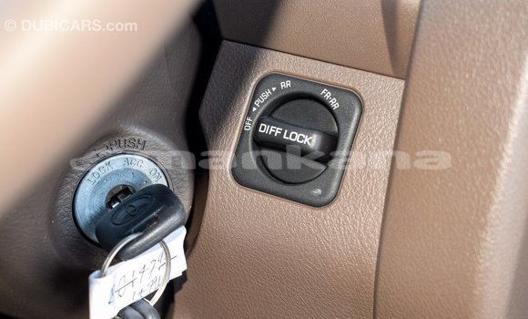 Buy Import Toyota Land Cruiser Beige Car in Import - Dubai in Abhasia Buy Import Toyota Land Cruiser Beige Car in Import - Dubai in Abhasia