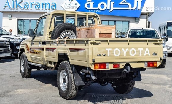 Buy Import Toyota Land Cruiser Beige Car in Import - Dubai in Abhasia Buy Import Toyota Land Cruiser Beige Car in Import - Dubai in Abhasia