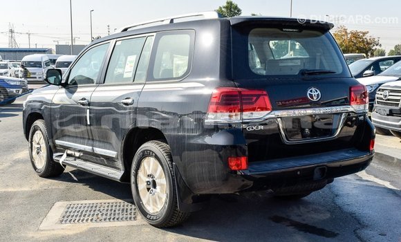 Buy Import Toyota Land Cruiser Black Car in Import - Dubai in Abhasia Buy Import Toyota Land Cruiser Black Car in Import - Dubai in Abhasia