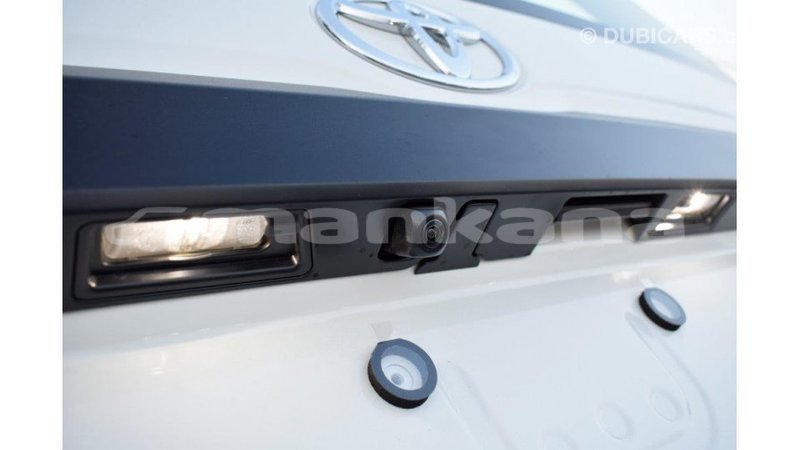 Big with watermark toyota hiace abhasia import dubai 2155