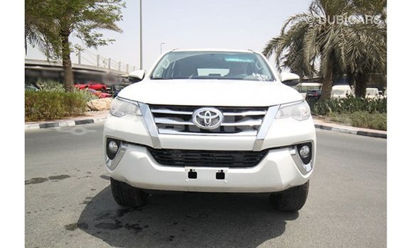 Buy Import Toyota Fortuner White Car in Import - Dubai in Abhasia Buy Import Toyota Fortuner White Car in Import - Dubai in Abhasia
