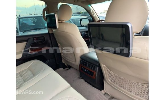 Buy Import Toyota Land Cruiser Blue Car in Import - Dubai in Abhasia Buy Import Toyota Land Cruiser Blue Car in Import - Dubai in Abhasia