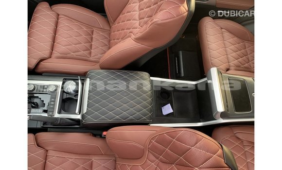 Buy Import Toyota Land Cruiser Black Car in Import - Dubai in Abhasia Buy Import Toyota Land Cruiser Black Car in Import - Dubai in Abhasia