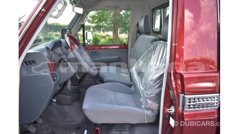 Big with watermark toyota land cruiser abhasia import dubai 2174